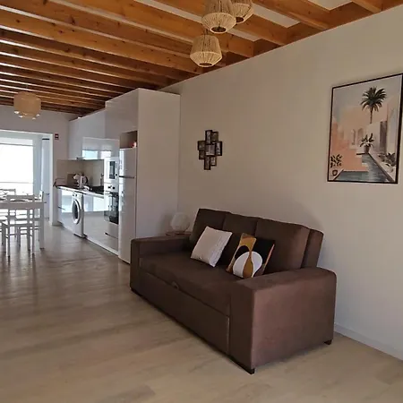 Boavista House 2 *